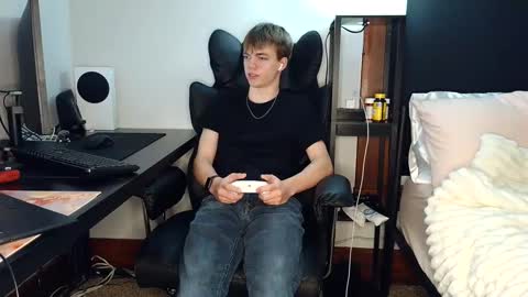 bobby72738 online show from September 19, 5:44 am