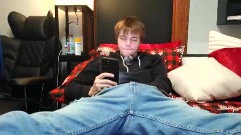 bobby72738 online show from November 14, 2:36 am