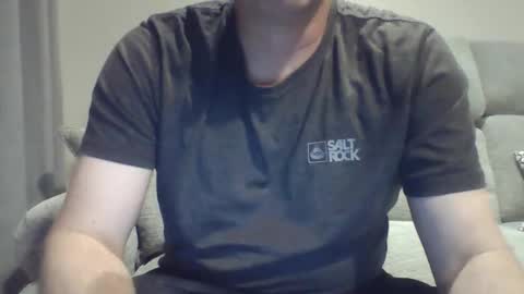 Snapshot of bobby_113 chatting on September 11, 12:23 am bobby_113 online show from September 11, 12:23 am