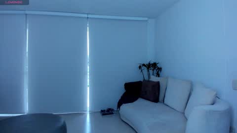 danna online show from October 14, 11:35 am