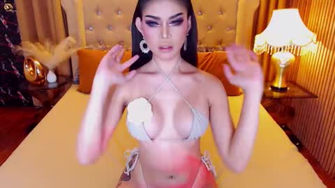 bombshellanita online show from November 17, 7:16 pm