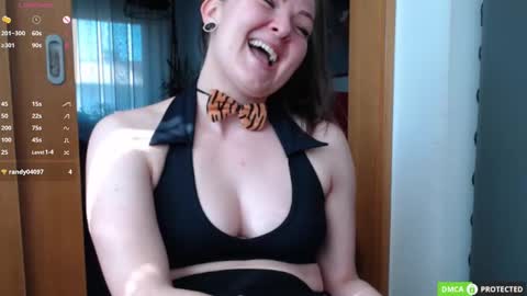 Snapshot of bon_appetits69 chatting on March 3, 11:44 am Luthien online show from March 3, 11:44 am