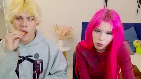 Snapshot of bonnie_and_c1yde chatting on October 5, 5:20 pm Jessy Mark online show from October 5, 5:20 pm
