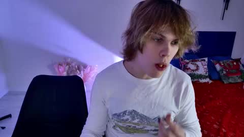 Jessy  Mark online show from January 12, 2:35 pm