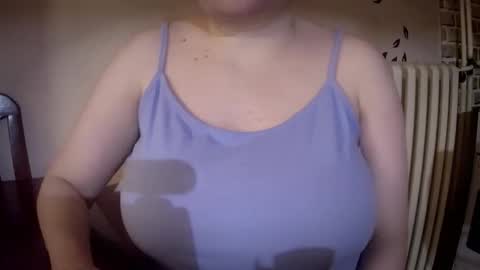 Bonnie online show from June 8, 6:31 pm