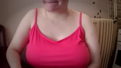 Bonnie online show from June 10, 9:08 am