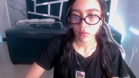 bonnieamour_ch online show from June 6, 2:34 pm