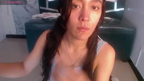 bonnieamour_ch online show from June 10, 1:21 pm