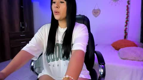 sofia  online show from January 7, 2:49 am