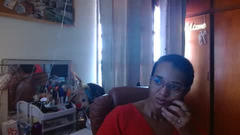 Queen Bon Vivantt online show from March 7, 3:39 pm