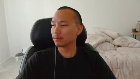 boombeems online show from April 8, 9:51 pm