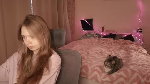 Milena online show from November 26, 3:48 am