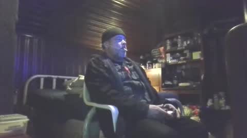 Booshwa online show from December 13, 7:53 pm