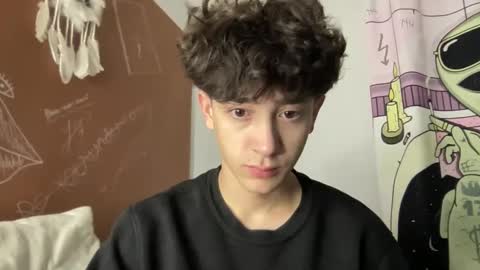 borisviper online show from December 3, 7:14 pm