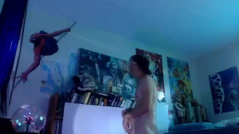 Bottomboo7 online show from June 21, 1:39 pm