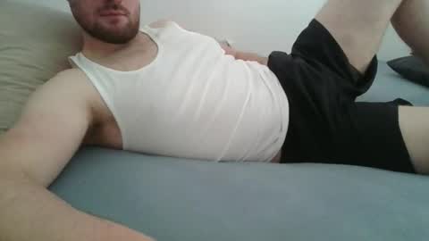 Snapshot of bottomtsinner chatting on September 23, 1:05 pm bottomtsinner online show from September 23, 1:05 pm