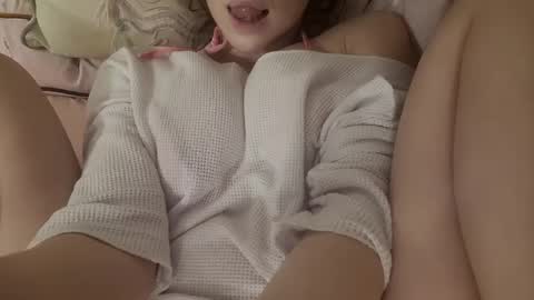 Bouncy Queen Majesty online show from February 8, 12:06 am