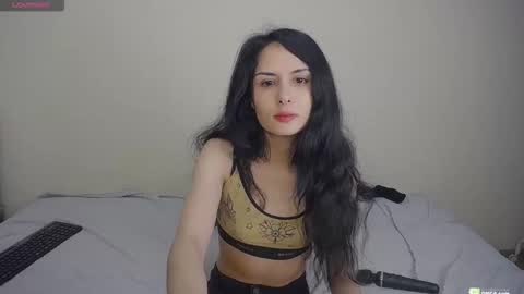 Helen  online show from September 28, 5:00 pm