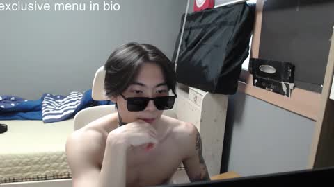 boxman556990 online show from October 31, 5:30 am