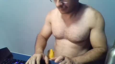 boy_fitbrutal online show from June 23, 4:35 pm