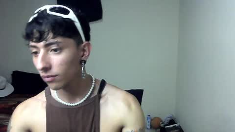 Boy Astro online show from January 8, 1:53 am