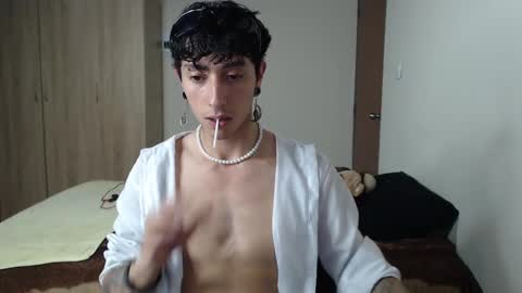 Boy Astro online show from February 28, 4:10 am