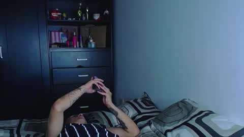 boy_nauthy online show from February 10, 12:13 am