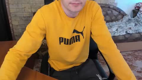 BoyApollon online show from March 11, 7:00 am