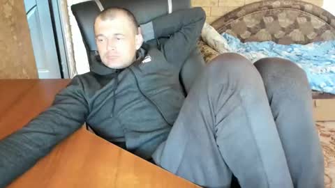 BoyApollon online show from April 11, 8:29 am