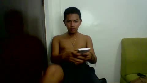 boyax online show from December 8, 7:00 pm