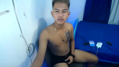 boyax online show from January 8, 9:01 pm