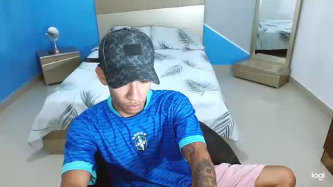 boyhot_sw online show from January 25, 12:06 am