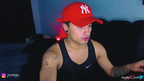 Snapshot of boylatin_777 chatting on October 3, 5:16 am miguel  online show from October 3, 5:16 am