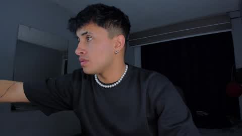 Snapshot of boylatin_777 chatting on March 12, 3:02 am miguel  online show from March 12, 3:02 am