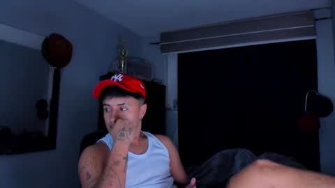 Snapshot of boylatin_777 chatting on March 4, 6:26 am miguel  online show from March 4, 6:26 am