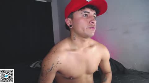 Snapshot of boylatin_777 chatting on September 18, 7:56 am miguel  online show from September 18, 7:56 am