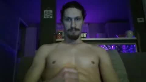 boytoy1414 online show from April 8, 3:20 am