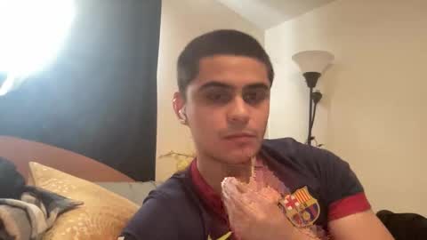 boywithaplan1000 online show from November 4, 7:15 pm