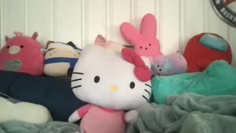 boywithbug online show from February 13, 7:52 pm