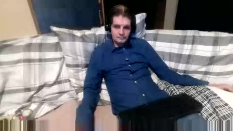 Snapshot of bponie1 chatting on October 24, 11:16 pm bponie1 online show from October 24, 11:16 pm