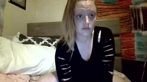 BPrettySavage online show from July 14, 11:48 am