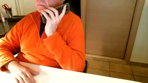 Braccobald online show from December 3, 4:33 pm