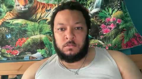 Brad online show from May 8, 9:37 am