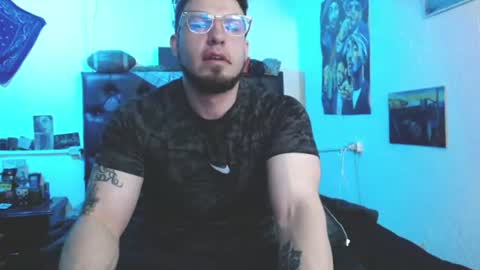brad hot boy online show from June 17, 2:38 am
