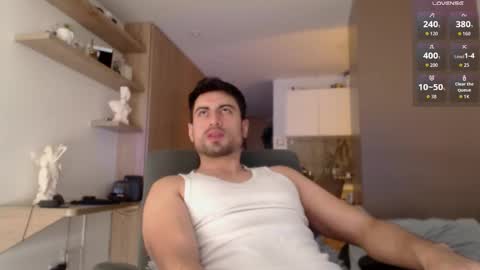 Bradley online show from October 3, 7:33 pm