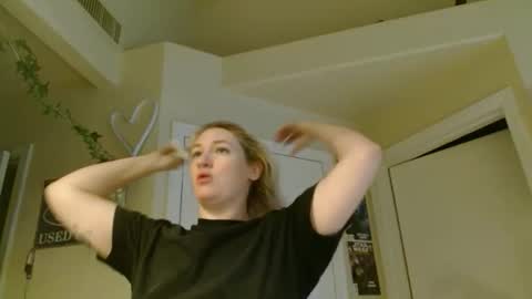 i am a naughty jedi knight online show from March 29, 2:08 pm