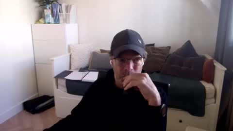 Bram online show from August 20, 6:02 am