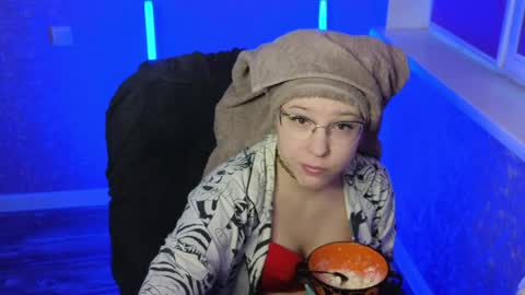 Snapshot of brandy__stars chatting on January 18, 2:36 am Belle  online show from January 18, 2:36 am