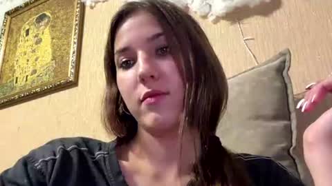 Thea online show from June 28, 8:27 pm