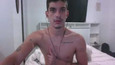 Bichaenrustida online show from April 22, 12:18 am